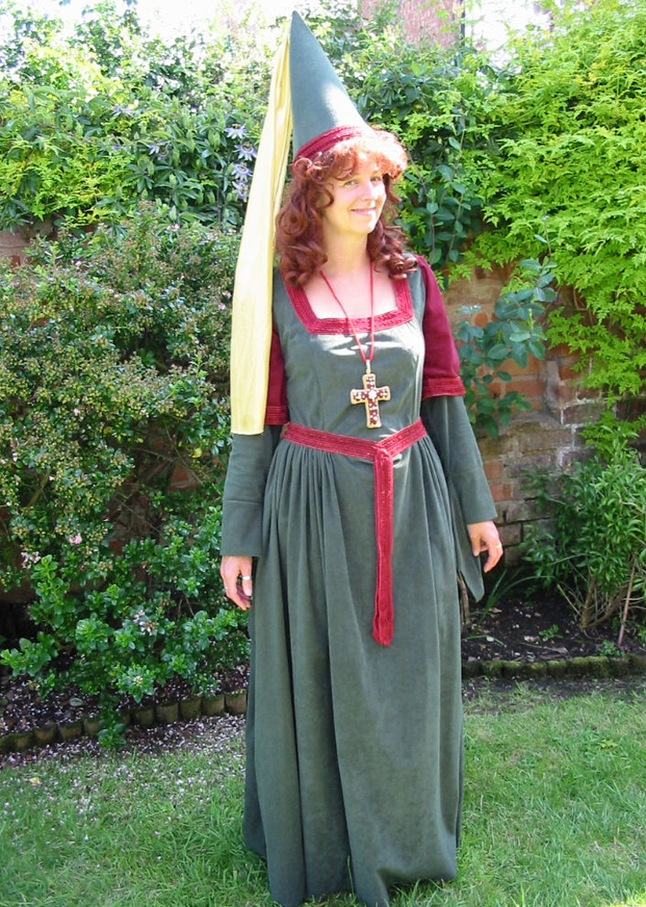 Medieval & Tudor | Aladdin's Cave – Fancy Dress and Costume Hire